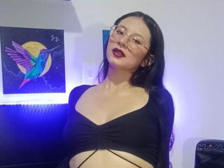 jasmin webcam EmberCullen