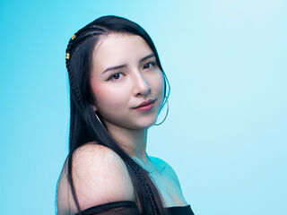 sexy webcam girl EmmaCastillo