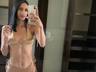 camgirl playing with sex toy EmmaCollind