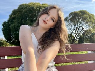 sexcam online EssyMilton