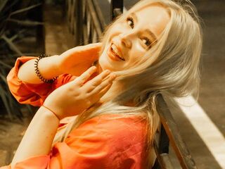 naked cam chatroom EstellaLugabihl