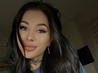 cam girl masturbating with sextoy GemmaCunard