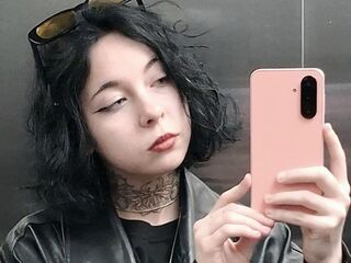 cybersex chat room GildaHudok