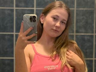voyeur cam GlossyMonica