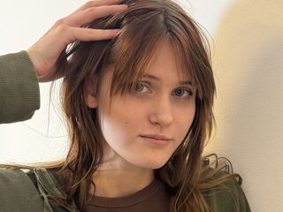 hot strip tease web cam IsidraKolby