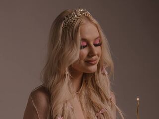 naked webcam girl IvyAvery