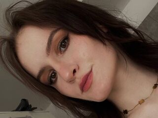 cam girl chatroom JeanineRafidi