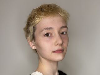 kinky video chat performer JenelleBarette