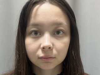 naked camgirl photo JuliaSwivey