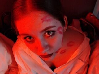 hot cam whore JuneGutierrez