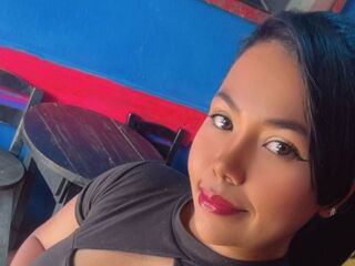 cam girl chatroom KarinWilliams