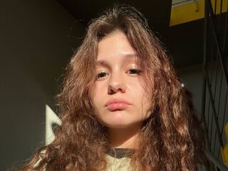 nude camgirl pic KarlenePaiva