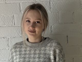 live sex video KarynMcguire