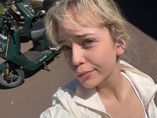 voyeur webcam KeilaTouchton