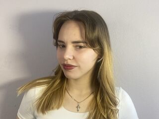 live video chat KeiraBau