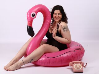 webcam babe chatroom KiraKovall