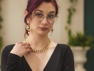 naked girl with webcam masturbating with sextoy KylieHerdes