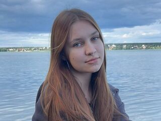 jasmin cam model LeaDeeg