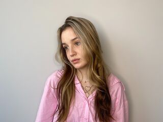 free sex cam LeilaClose