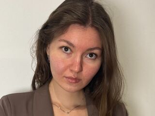 chat room live web cam LeilaCoocher