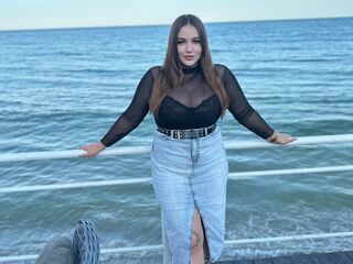 hot webcam video LeillaTvin