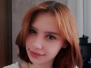 hot naked camgirl LelaKravetsky