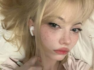 naughty webcam LeonardaZeeman