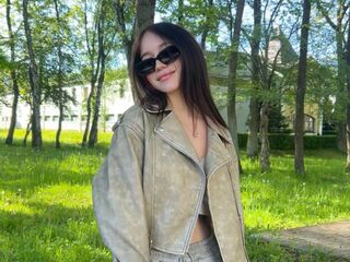 camgirl masturbating LikaDelic