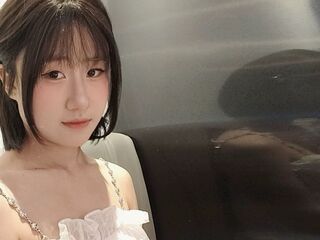 nude webcam girl LilyBrooklyn