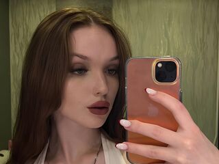 camwhore shaving pussy LissaPayor