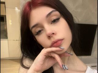 cam girl webcamsex LoraBrow
