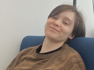 webcam bitch chatroom LorrettaHarvey