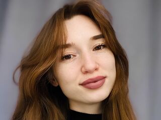 masturbating webcamgirl LouieAldaco