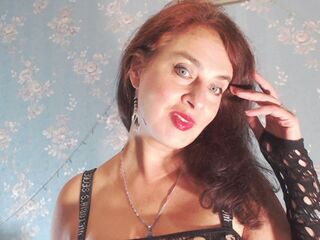 hot naked camgirl LucianaLuxe