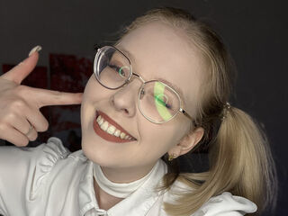 camgirl webcam photo LynnaCarrington