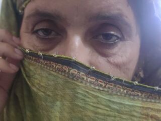 Kinky webcam girl MahiKimi