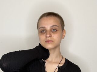 fingering webcamgirl MargrettHussar
