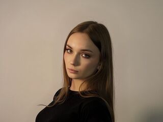 hot naked camgirl MariellaMinerich