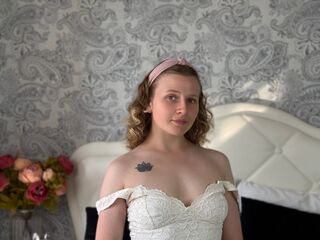 naughty camwhore MaryCharm