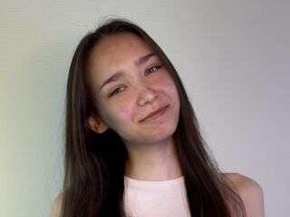 naughty camgirl fingering pussy MelanyFronduti