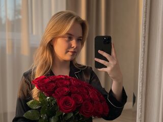 naughty videochat MelissaMyla