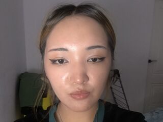 erotic webcam MiaChinessa