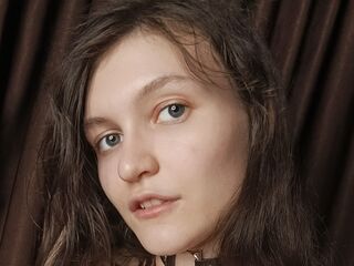 adult video chat room MillieStrife