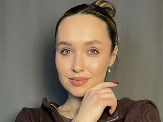 camwhore masturbating with dildo MonicaPrecella