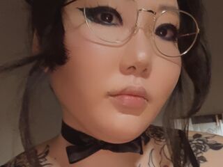 camslut naked MorgueBerry