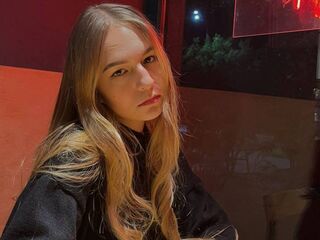 real live cam NellMocarski