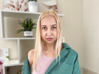 camgirl spreading pussy OdetteFort