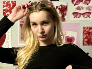 topless webcamgirl OleneBourbon
