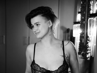 cam girl playing with dildo PeachBev