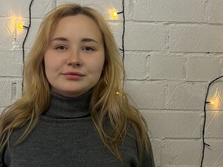 hot cam slut PollySausedo